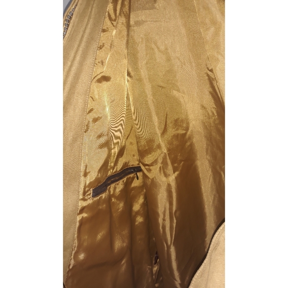 Tan Jacket - Picture 8 of 9